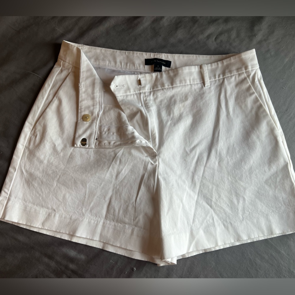 Ann Taylor - The City Shorts Size 10